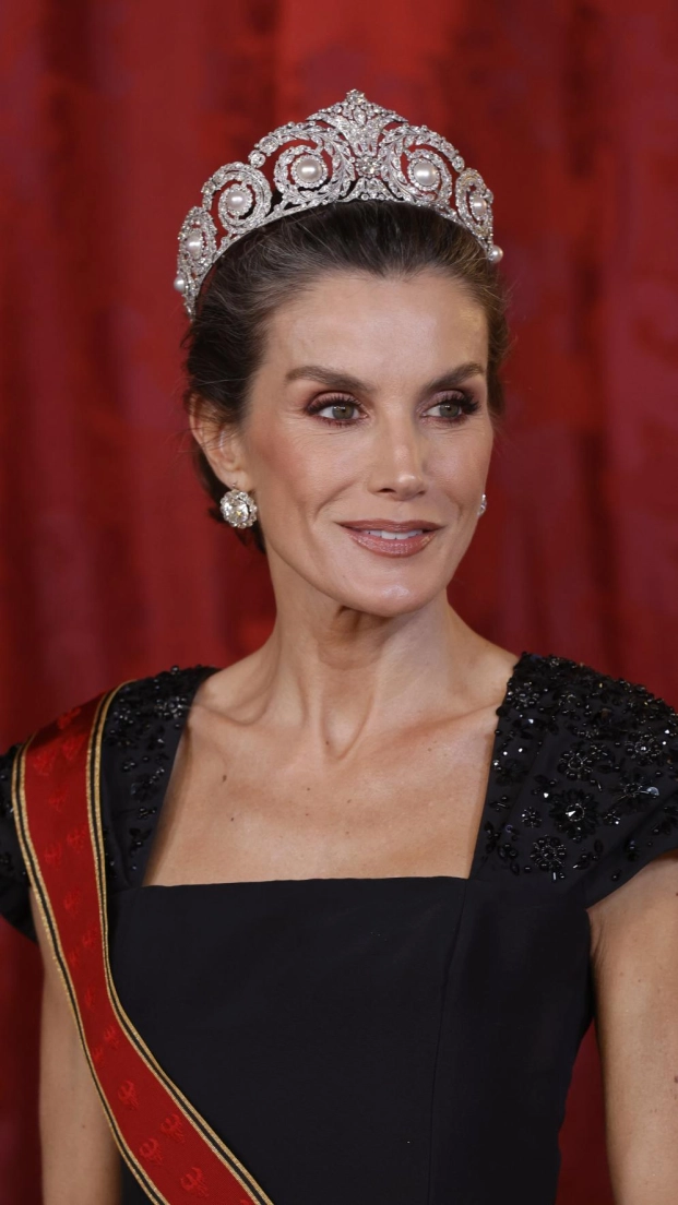 reina-letizia-tiara-cartier-realeza-jpg