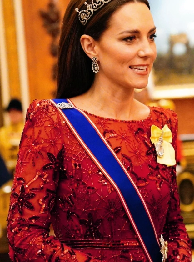 Kate Middleton con la tiara Lotus Flower