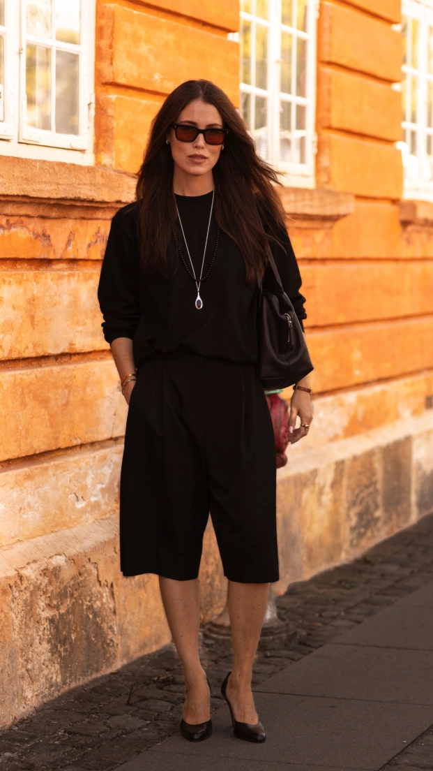 Cullottes en copenhague. Todo negro