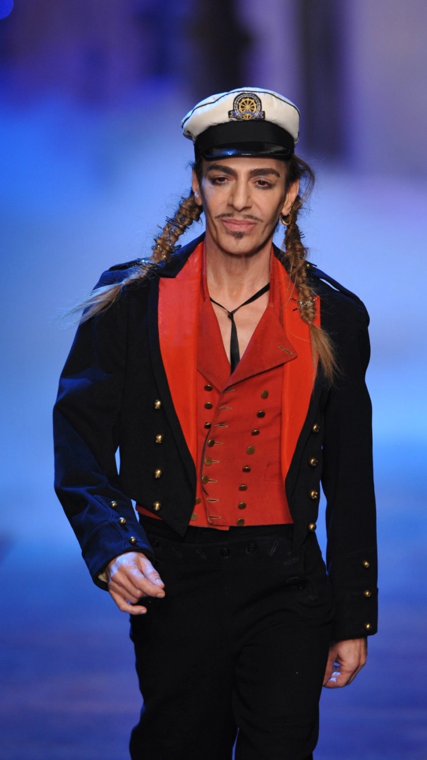 Se ha cancelado la exhibición en honor a las cuatro décadas de John Galliano y con ello el tema de la MET Gala.