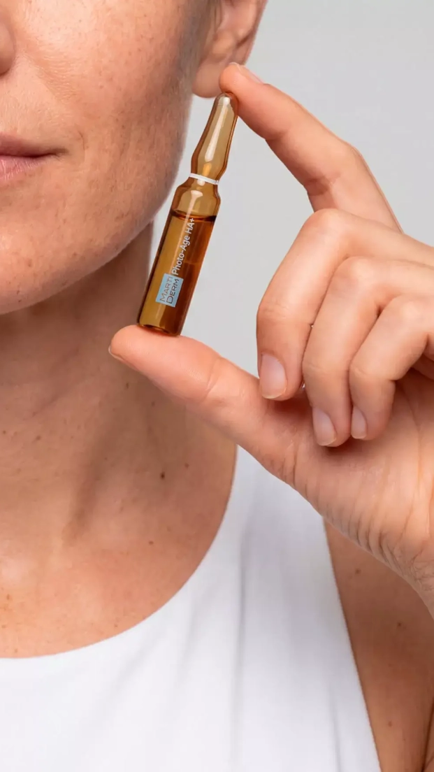 Las icónicas ampollas de MartiDerm son uno de los emblemas de la dermocosmética española.