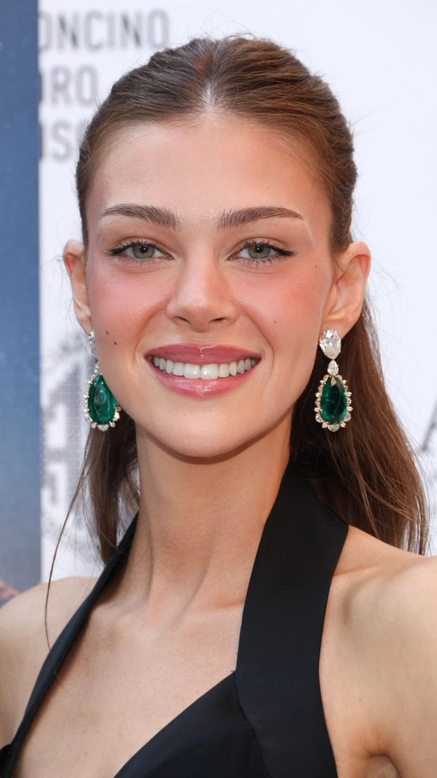 Nicola Peltz en los Kineo Awards, en el marco del Festival de Cine de Venecia
