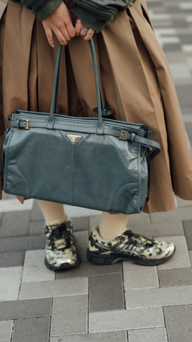 Tote bags de Valentino, Chanel, Hermes, Prada, Miu Miu, Balenciaga, Max Mara