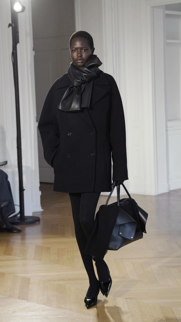 Tote bags de Valentino, Chanel, Hermes, Prada, Miu Miu, Balenciaga, Max Mara