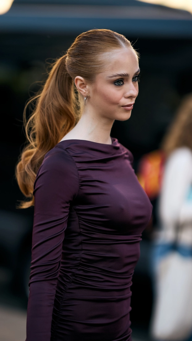 Loreto Peralta con coleta alta en la Semana de la Moda de Nueva York