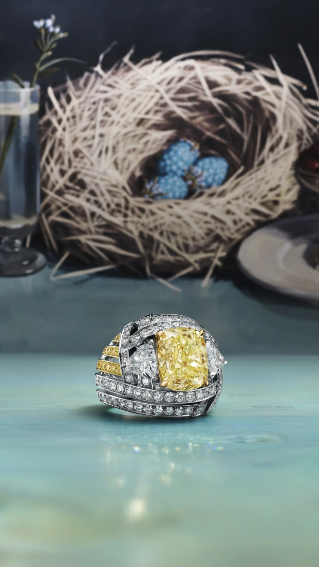 El anillo Nest de la colección Blue Book 2026: Hidden Garden de Tiffany & Co.