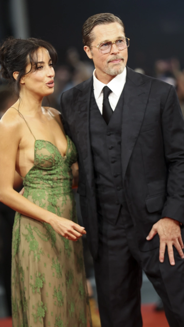 Brad Pitt e Ines de Ramon en el Festival de Cine de San Sebastián