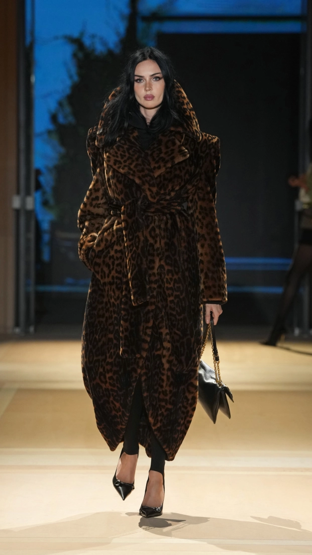 Gucci, colección SS27, en la Milan Fashion Week