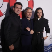 Gael García Bernal, Jorge Salinas y Esmeralda Pimentel en la presentación de Hombre al Agua en la Ciudad de México