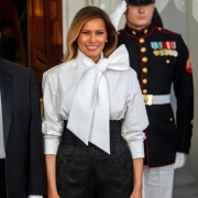 Melania Trump desafió los códigos de vestimenta en la cena de Estado en honor al presidente de China en la Casa Blanca