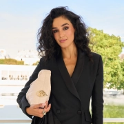 Ale Capetillo fue una de las invitadas al desfile SS27 de Dior en la Paris Fashion Week
