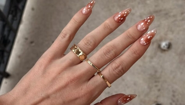 bambi-nails