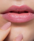 Las milky nails son una de las tendencias de este 2026