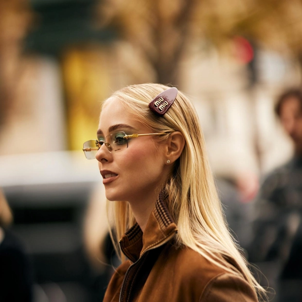 Los pasadores de lujo son parte de los accesorios que potenciarán tu estilo este otoño