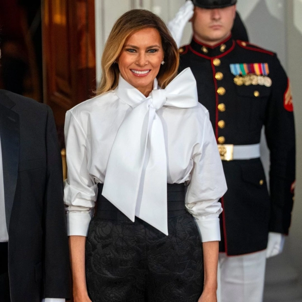 Melania Trump desafió los códigos de vestimenta en la cena de Estado en honor al presidente de China en la Casa Blanca