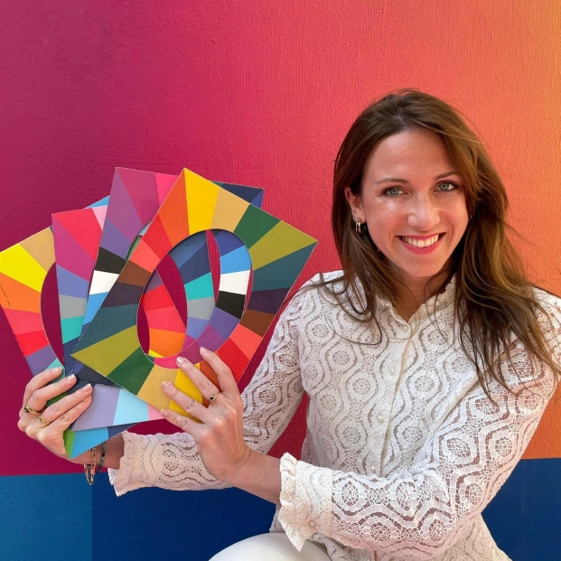 Sonia Rainero trabaja en Pantone y como asesora de imagen