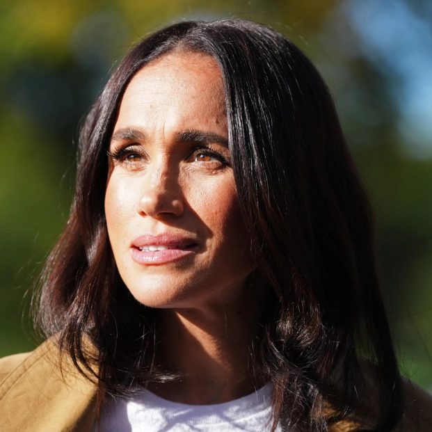 Se reporta que el grupo de Whatsapp del salón de Archie, provocó la filtración del número de teléfono personal de Meghan Markle